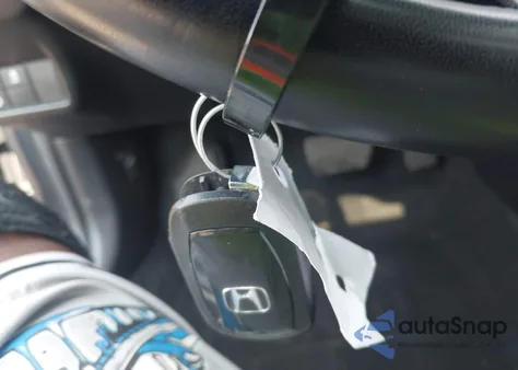 2023 Honda Civic Touring z USA, uszkodzony, nr VIN 2HGFE1F97PH323864